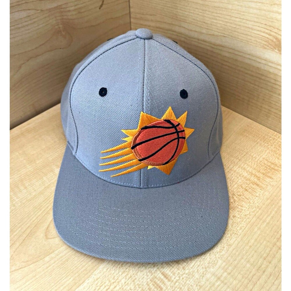 Mitchell & Ness Phoenix Suns Fitted Hat 7 1/8 Gray Hardwood Classics NBA Cap